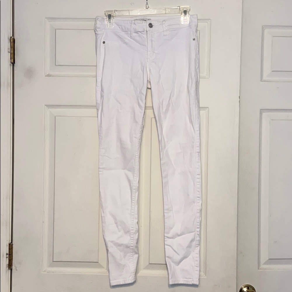 Abercrombie and Fitch white skinny jeans